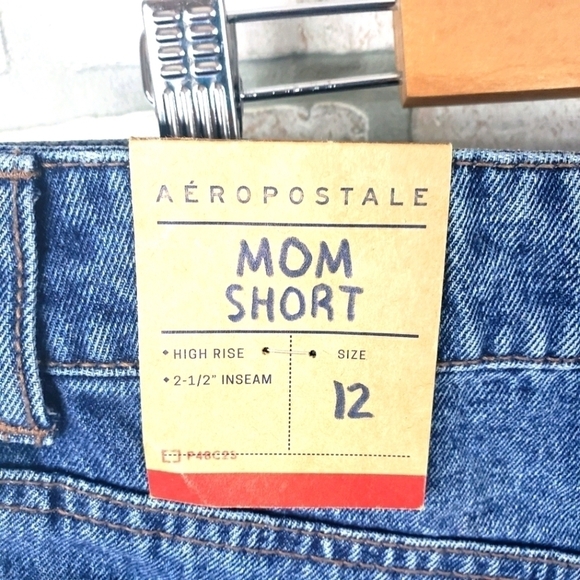 AEROPOSTALE High Rise Mom Shorts Size 12 - Picture 6 of 9